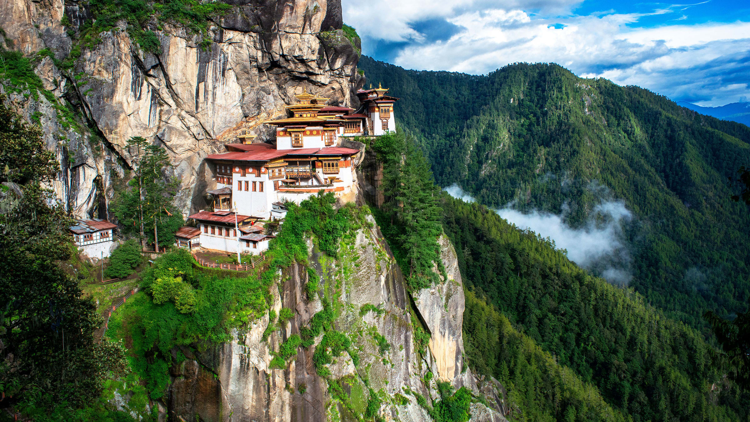 10 Best Places to Visit in Bhutan – Jumbo Realty