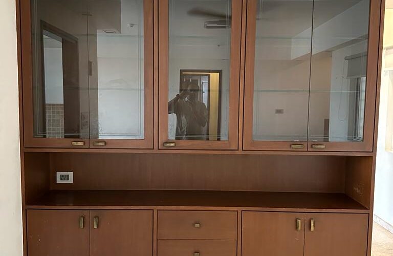 dlf-commanders-court-13