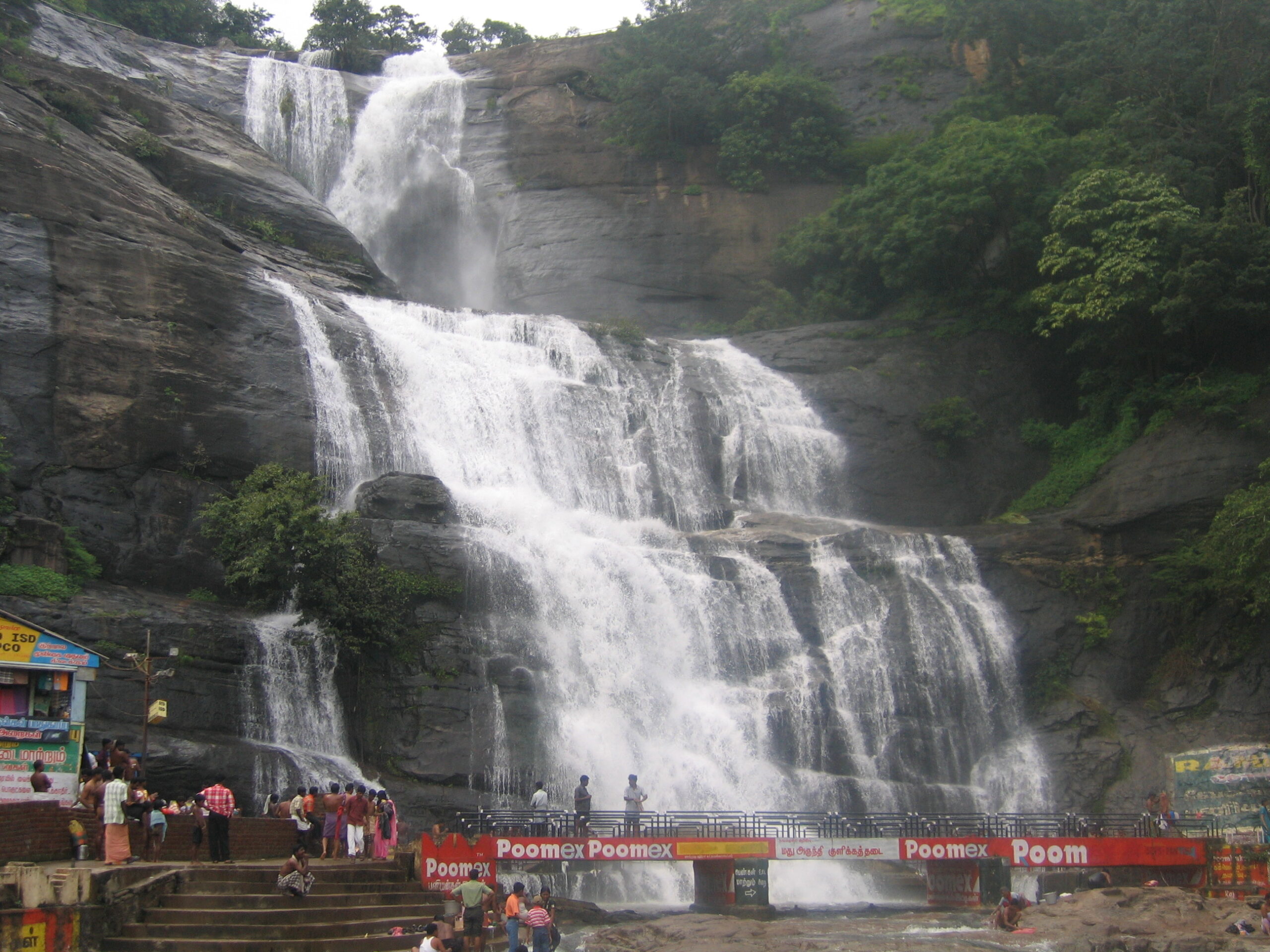 coutrallam-falls-1