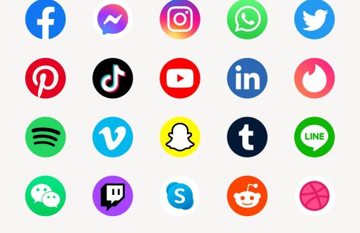 What-is-a-social-media-management-builder